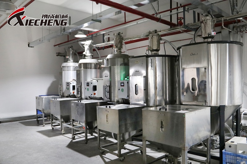 Plastic dryer application in injection molding